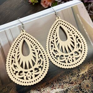 Beige Casual Retro Simple Style Water Droplets Minimal Wood Drop Earrings Boho‎